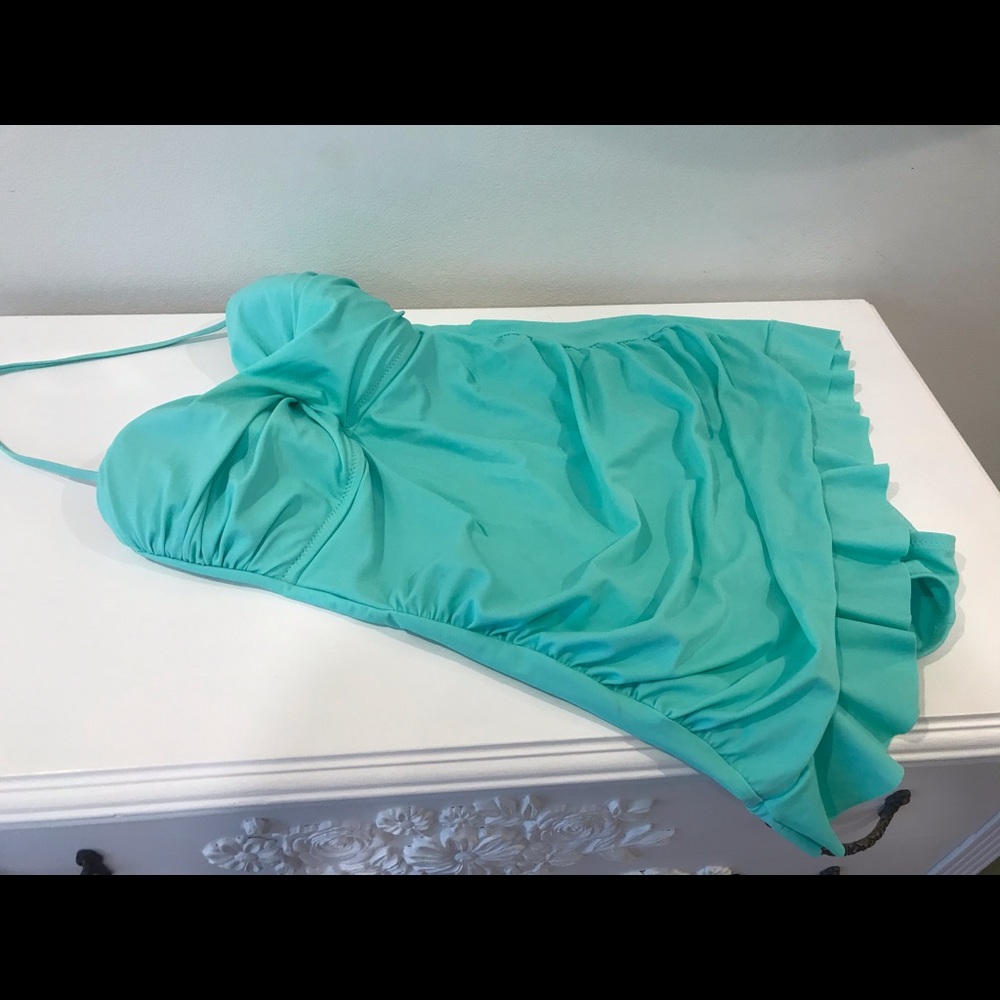 Bathing suit